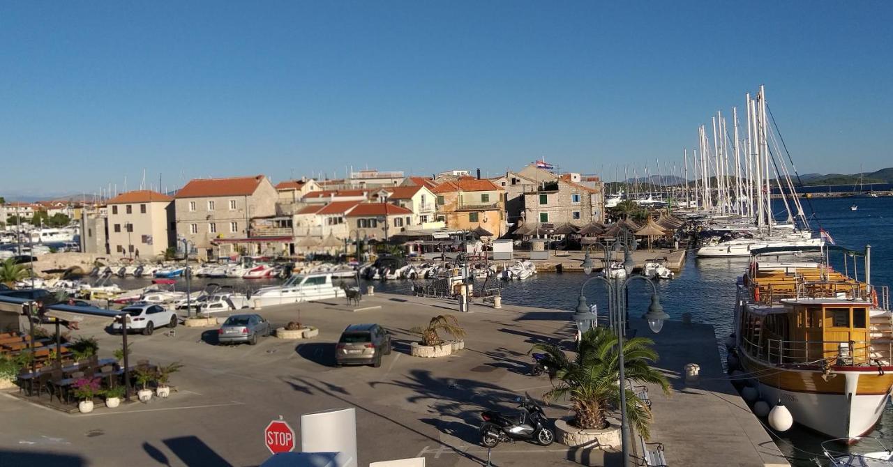 Apartman Laura Tribalj Dış mekan fotoğraf
