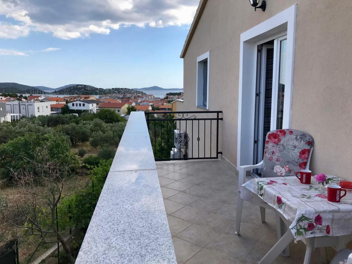 Apartman Laura Tribalj Dış mekan fotoğraf