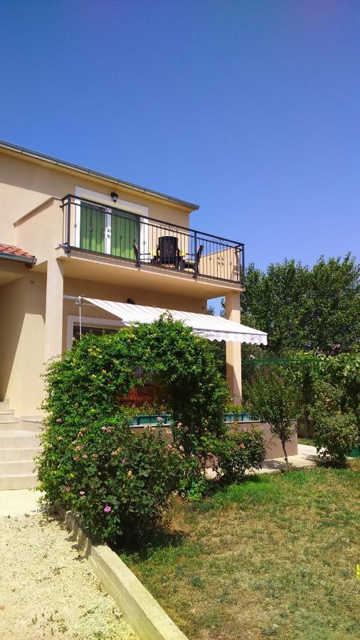 Apartman Laura Tribalj Dış mekan fotoğraf